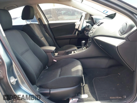 2013 Mazda 3 i Sport with VIN JM1BL1U76D1702885, listed as a IAAI auction lot 42152806 with 139,041 mi miles and . Bid and sale history available at DreamBid. Image 5.