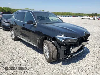2023 BMW X5 xDrive40i with VIN 5UXCR6C08P9R06807, listed as a Copart auction lot 52030505 with 43,600 mi miles and Salvage title. Bid and sale history available at DreamBid. Image 4.