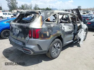 2022 Kia Sorento S with VIN KNDRG4LGXN5110194, listed as a IAAI auction lot 42260585 with Not provided miles and . Bid and sale history available at DreamBid. Image 4.
