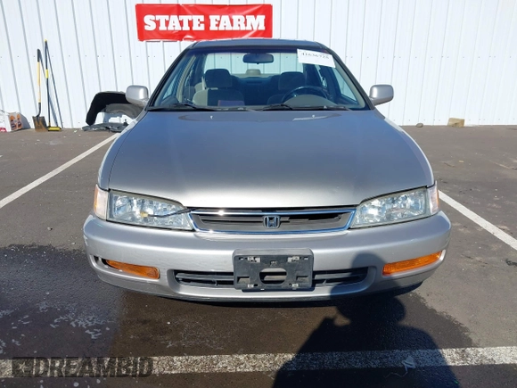 1997 Honda Accord Special Edition with VIN 1HGCD5603VA115569, listed as a IAAI auction lot 41636725 with 216,937 mi miles and . Bid and sale history available at carsss.com. Image 12.