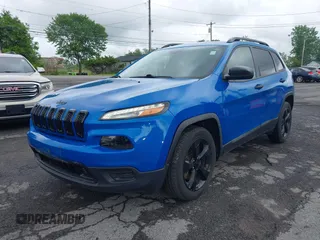 2017 Jeep Cherokee Sport with VIN 1C4PJLAB6HW617599, listed as a IAAI auction lot 42456069 with 78,773 mi miles and . Bid and sale history available at DreamBid. Image 17.