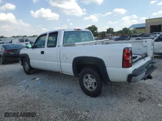 2004 Chevrolet Silverado 1500 Work Truck with VIN 1GCEC19Z74Z276603, listed as a Copart auction lot 70582324 with 211,118 mi miles and Salvage Title. Bid and sale history available at carsss.com. Image 2.