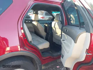 2013 Ford Explorer with VIN 1FM5K7B85DGB43143, listed as a IAAI auction lot 41255702 with 227,761 mi miles. Bid and sale history available at carsss.com. Image 8.