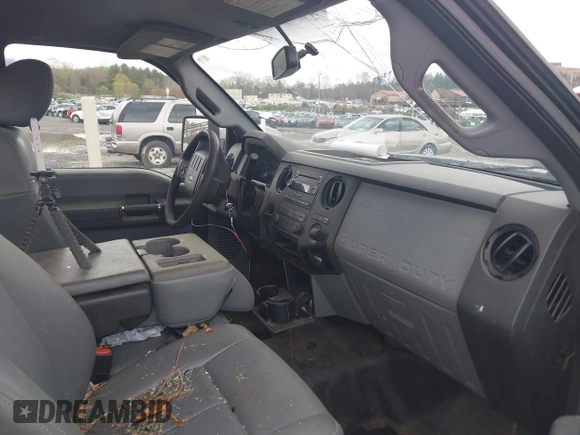 2016 Ford F-350 with VIN 1FDBF3A67GEB98077, listed as a IAAI auction lot 41929568 with 141,385 mi miles and . Bid and sale history available at DreamBid. Image 5.