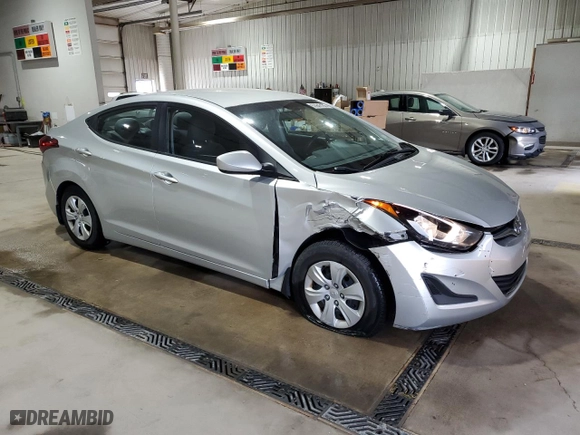 2016 Hyundai Elantra SE with VIN 5NPDH4AE8GH787238, listed as a Copart auction lot 53942105 with 92,324 mi miles and Salvage Title. Bid and sale history available at carsss.com. Image 4.