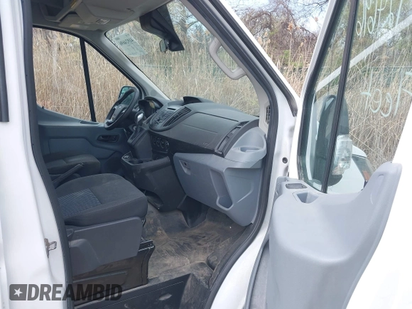 2019 Ford Transit with VIN 1FTBW2XGXKKB14763, listed as a IAAI auction lot 41924696 with 58,122 mi miles and . Bid and sale history available at DreamBid. Image 5.