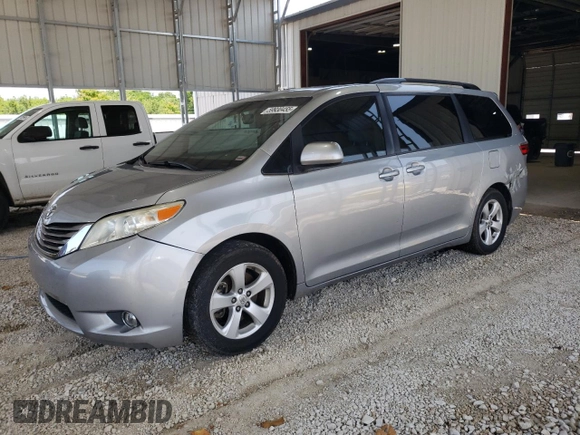 2015 Toyota Sienna LE AAS with VIN 5TDKK3DC5FS663627, listed as a Copart auction lot 59930455 with 125,858 mi miles and Salvage title. Bid and sale history available at DreamBid. Image 1.