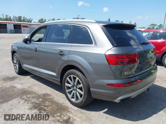 2019 Audi Q7 Premium Plus z VIN WA1LAAF70KD020498, wystawiony jako IAAI lot #41976990 z przebiegiem 91 643 mil mil oraz . Historia ofert i sprzedaży dostępna na DreamBid. Obrazek 3.