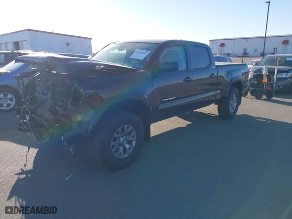 2019 Toyota Tacoma 4WD SR5 with VIN 3TMDZ5BN1KM060088, listed as a IAAI auction lot 41804525 with 69,893 mi miles. Bid and sale history available at carsss.com. Image 17.