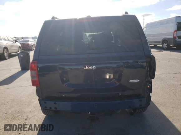 2015 Jeep Patriot Latitude with VIN 1C4NJPFB8FD318549, listed as a Copart auction lot 87425264 with Not Provided miles and Salvage Title. Bid and sale history available at DreamBid. Image 6.