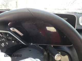 2022 Mercedes-Benz S 580 z VIN W1K6G7GB9NA110154, wystawiony jako Copart lot #66277042 z przebiegiem Nie podano mil oraz . Historia ofert i sprzedaży dostępna na DreamBid. Obrazek 8.