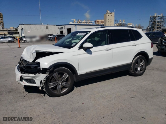 2018 Volkswagen Tiguan SEL Premium with VIN 3VV5B7AX5JM026002, listed as a Copart auction lot 46036485 with 99,492 mi miles and Salvage Title. Bid and sale history available at carsss.com. Image 1.