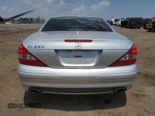 2007 Mercedes-Benz SL 550 z VIN WDBSK71F67F135651, wystawiony jako Copart lot #61680365 z przebiegiem 81 739 mil mil oraz Czysty tytuł • Clean title. Historia ofert i sprzedaży dostępna na DreamBid. Obrazek 6.