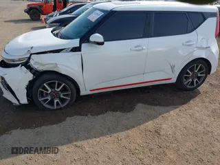 2021 Kia Soul Turbo with VIN KNDJ53AF6M7770551, listed as a IAAI auction lot 41228130 with 44,080 mi miles and . Bid and sale history available at DreamBid. Image 6.