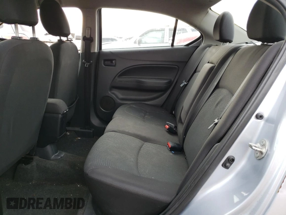 2019 Mitsubishi Mirage ES z VIN ML32F3FJ1KHF08027, wystawiony jako Copart lot #41439105 z przebiegiem 86 795 mil mil oraz Szkoda całkowita • Salvage title. Historia ofert i sprzedaży dostępna na DreamBid. Obrazek 10.