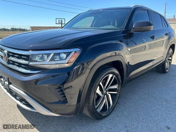 2021 Volkswagen Atlas Cross Sport 3.6L V6 SE w/Technology with VIN 1V2WE2CA9MC200518, listed as a Copart auction lot 83644714 with 55,470 mi miles and Clean Title. Bid and sale history available at carsss.com. Image 2.