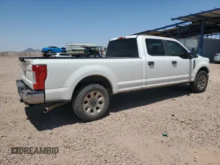 2019 Ford F-250 XL with VIN 1FT7W2A65KEE58053, listed as a Copart auction lot 57067615 with 96,407 mi miles and Salvage title. Bid and sale history available at DreamBid. Image 3.
