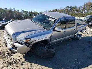 2017 Toyota Tacoma SR5 with VIN 3TMAZ5CN8HM037319, listed as a Copart auction lot 89056005 with 31,084 mi miles and Salvage Title. Bid and sale history available at DreamBid. Image 1.