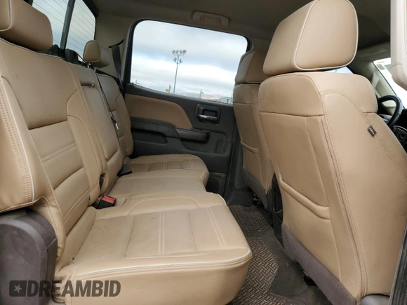 2018 GMC Sierra 2500HD Denali z VIN 1GT12UEY4JF128650, wystawiony jako Copart lot #51102895 z przebiegiem 131 010 mil mil oraz Szkoda całkowita • Salvage title. Historia ofert i sprzedaży dostępna na DreamBid. Obrazek 10.