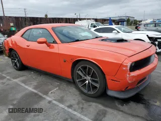 2016 Dodge Challenger R/T Scat Pack z VIN 2C3CDZFJXGH351790, wystawiony jako Copart lot #50971925 z przebiegiem 69 129 mil mil oraz Szkody całkowita. Historia ofert i sprzedaży dostępna na DreamBid. Obrazek 4.