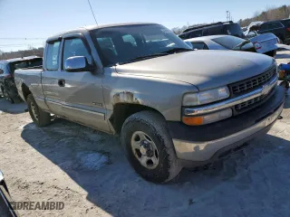 2002 Chevrolet Silverado 1500 LS with VIN 2GCEK19VX21246212, listed as a Copart auction lot 47002925 with 302,604 mi miles and Clean Title. Bid and sale history available at carsss.com. Image 4.
