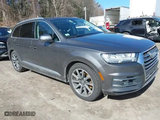 2019 Audi Q7 Prestige with VIN WA1VAAF70KD013429, listed as a IAAI auction lot 41739599 with 73,944 mi miles. Bid and sale history available at carsss.com. Image 1.