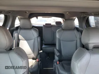 2023 Toyota Sienna XSE 25th Anniversary z VIN 5TDCSKFC0PS092996, wystawiony jako Copart lot #51381805 z przebiegiem 35 478 mil mil oraz Szkody całkowita. Historia ofert i sprzedaży dostępna na DreamBid. Obrazek 10.