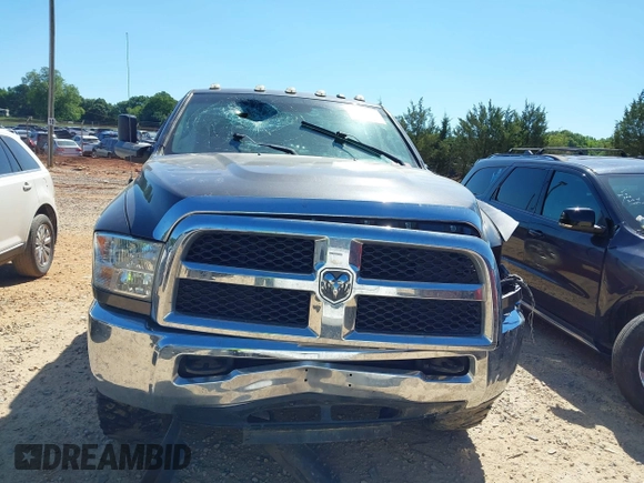 2018 Ram 2500 Tradesman с VIN 3C6UR5CLXJG317119, выставлен на аукционе IAAI как лот 42318723 с пробегом Не указан миль и . История ставок и продаж доступна на DreamBid. Изображение 12.