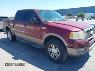 2004 Ford F-150 XLT z VIN 1FTPW14514KB47463, wystawiony jako IAAI lot #42743572 z przebiegiem 211 006 mil mil oraz . Historia ofert i sprzedaży dostępna na DreamBid. Obrazek 1.