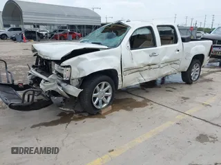 2011 GMC Sierra 1500 Denali z VIN 3GTP2XE21BG190501, wystawiony jako IAAI lot #42062627 z przebiegiem 152 820 mil mil oraz . Historia ofert i sprzedaży dostępna na DreamBid. Obrazek 2.