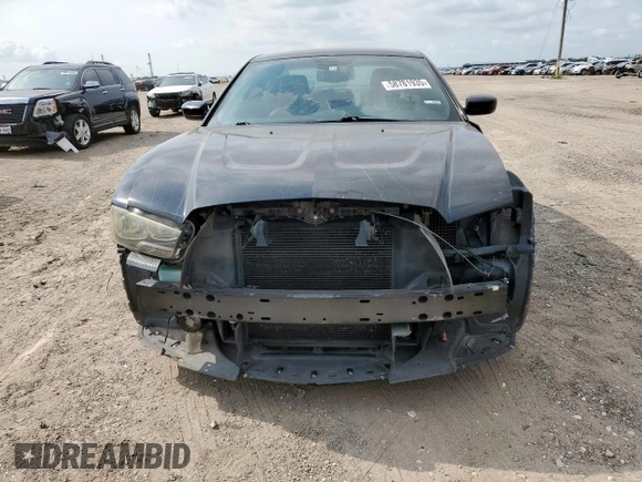 2014 Dodge Charger SXT z VIN 2C3CDXHGXEH295353, wystawiony jako Copart lot #58781935 z przebiegiem 181 199 mil mil oraz Szkoda całkowita • Salvage title. Historia ofert i sprzedaży dostępna na DreamBid. Obrazek 5.