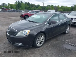 2012 Buick Verano Group z VIN 1G4PS5SKXC4202910, wystawiony jako IAAI lot #42345215 z przebiegiem 123 248 mil mil oraz . Historia ofert i sprzedaży dostępna na DreamBid. Obrazek 2.