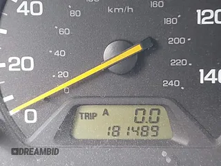 2000 Honda Accord LX z VIN 1HGCG1649YA096212, wystawiony jako IAAI lot #41737193 z przebiegiem 181 489 mil mil oraz . Historia ofert i sprzedaży dostępna na DreamBid. Obrazek 15.