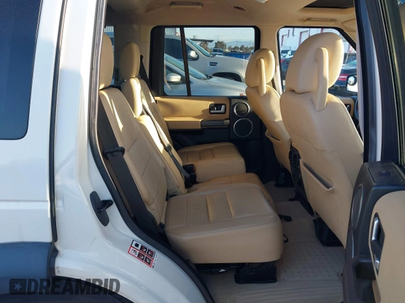 2005 Land Rover LR3 SE z VIN SALAE25495A326788, wystawiony jako IAAI lot #41937295 z przebiegiem 160 251 mil mil oraz . Historia ofert i sprzedaży dostępna na DreamBid. Obrazek 8.