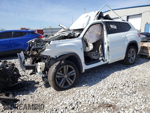2018 Volkswagen Atlas SE with VIN 1V2PR2CA2JC531879, listed as a Copart auction lot 48014515 with 333,333 mi miles and Clean title. Bid and sale history available at DreamBid. Image 1.
