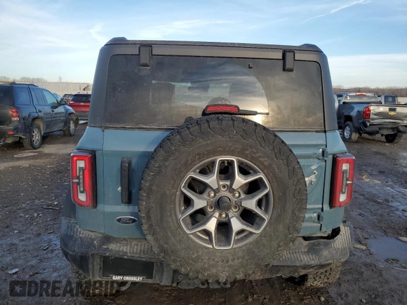 2023 Ford Bronco with VIN 1FMDE5CP6PLB92831, listed as a Copart auction lot 46227895 with 19,065 mi miles and Salvage Title. Bid and sale history available at carsss.com. Image 6.
