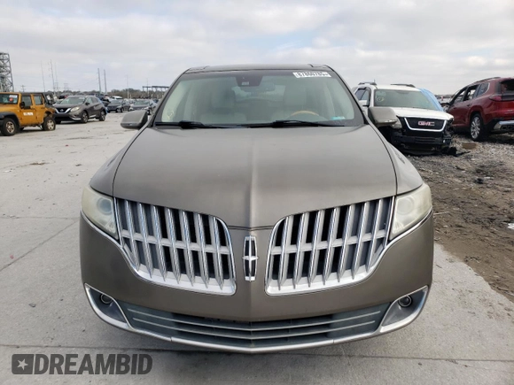 2012 Lincoln MKT EcoBoost with VIN 2LMHJ5ATXCBL51927, listed as a Copart auction lot 87860785 with 95,967 mi miles and Clean Title. Bid and sale history available at DreamBid. Image 5.