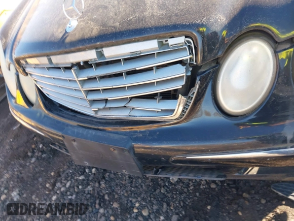 2003 Mercedes-Benz E 320 z VIN WDBUF65J63A339234, wystawiony jako IAAI lot #41436638 z przebiegiem Nie podano mil oraz . Historia ofert i sprzedaży dostępna na DreamBid. Obrazek 6.