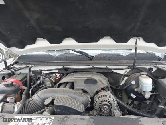 2007 Chevrolet Silverado 1500 LT w/1LT with VIN 1GCEC19J97E515977, listed as a IAAI auction lot 41774684 with 145,185 mi miles. Bid and sale history available at carsss.com. Image 10.