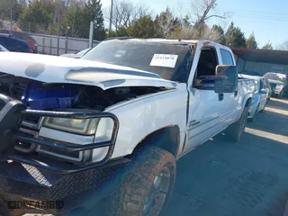 2006 Chevrolet Silverado 2500HD LT3 with VIN 1GCHK23D96F239656, listed as a IAAI auction lot 41119070 with NaN miles. Bid and sale history available at carsss.com. Image 16.