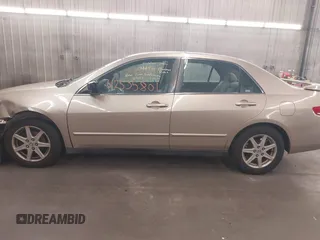 2004 Honda Accord LX with VIN 1HGCM66354A083707, listed as a IAAI auction lot 42535801 with 232,141 mi miles and . Bid and sale history available at DreamBid. Image 15.