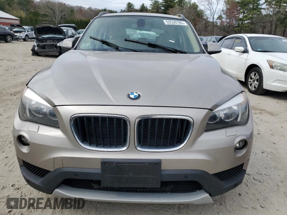 2013 BMW X1 xDrive28i z VIN WBAVL1C59DVR83695, wystawiony jako Copart lot #53530785 z przebiegiem Nie podano mil oraz Czysty tytuł • Clean title. Historia ofert i sprzedaży dostępna na DreamBid. Obrazek 5.