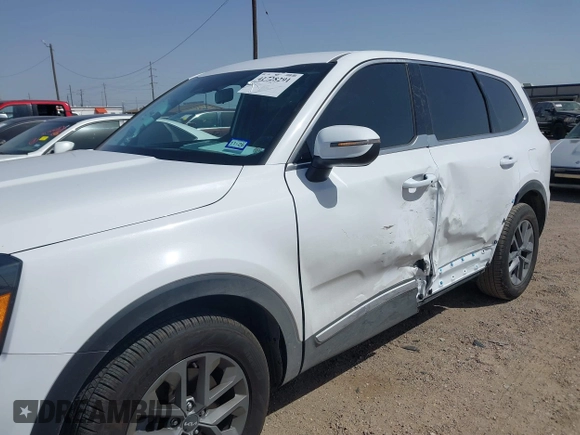 2025 Kia Telluride LX z VIN 5XYP24GC9SG567434, wystawiony jako IAAI lot #41728291 z przebiegiem 1 548 mil mil oraz . Historia ofert i sprzedaży dostępna na DreamBid. Obrazek 6.