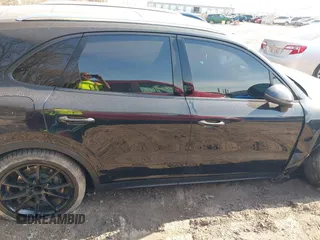 2019 Porsche Cayenne S with VIN WP1AB2AYXKDA61574, listed as a IAAI auction lot 41769572 with 39,746 mi miles and . Bid and sale history available at DreamBid. Image 13.