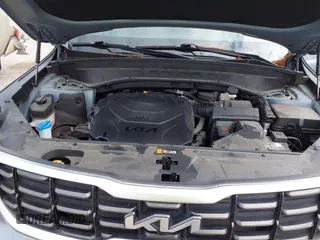 2023 Kia Telluride SX with VIN 5XYP54GC5PG369223, listed as a IAAI auction lot 41342959 with 19,237 mi miles and . Bid and sale history available at DreamBid. Image 10.