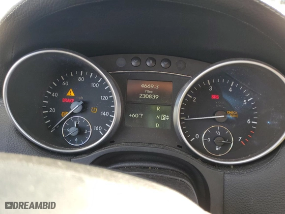2009 Mercedes-Benz GL-Class 5.5L with VIN 4JGBF86E09A453904, listed as a Copart auction lot 81519294 with 230,839 mi miles and Salvage Title. Bid and sale history available at carsss.com. Image 9.