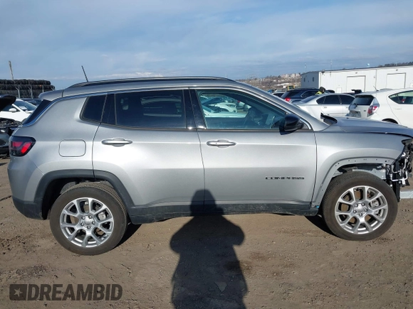 2023 Jeep Compass Latitude Lux с VIN 3C4NJDFNXPT502492, выставлен на аукционе IAAI как лот 41597253 с пробегом 18 747 миль миль и . История ставок и продаж доступна на DreamBid. Изображение 13.