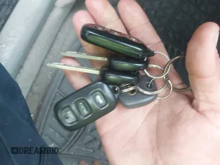 1999 Lexus ES 300 с VIN JT8BF28G6X0212320, выставлен на аукционе IAAI как лот 42366044 с пробегом 121 474 миль миль и . История ставок и продаж доступна на DreamBid. Изображение 11.