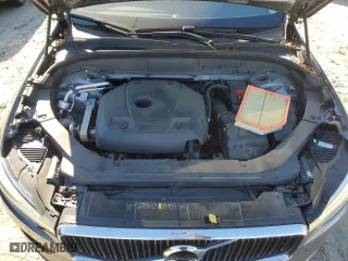 2019 Volvo XC60 Momentum with VIN LYV102DK8KB224960, listed as a Copart auction lot 81130014 with 70,434 mi miles and Salvage Title. Bid and sale history available at carsss.com. Image 12.