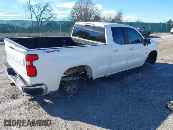 2020 Chevrolet Silverado 1500 LT with VIN 1GCRYDED4LZ221815, listed as a IAAI auction lot 41317651 with 51,340 mi miles. Bid and sale history available at carsss.com. Image 4.